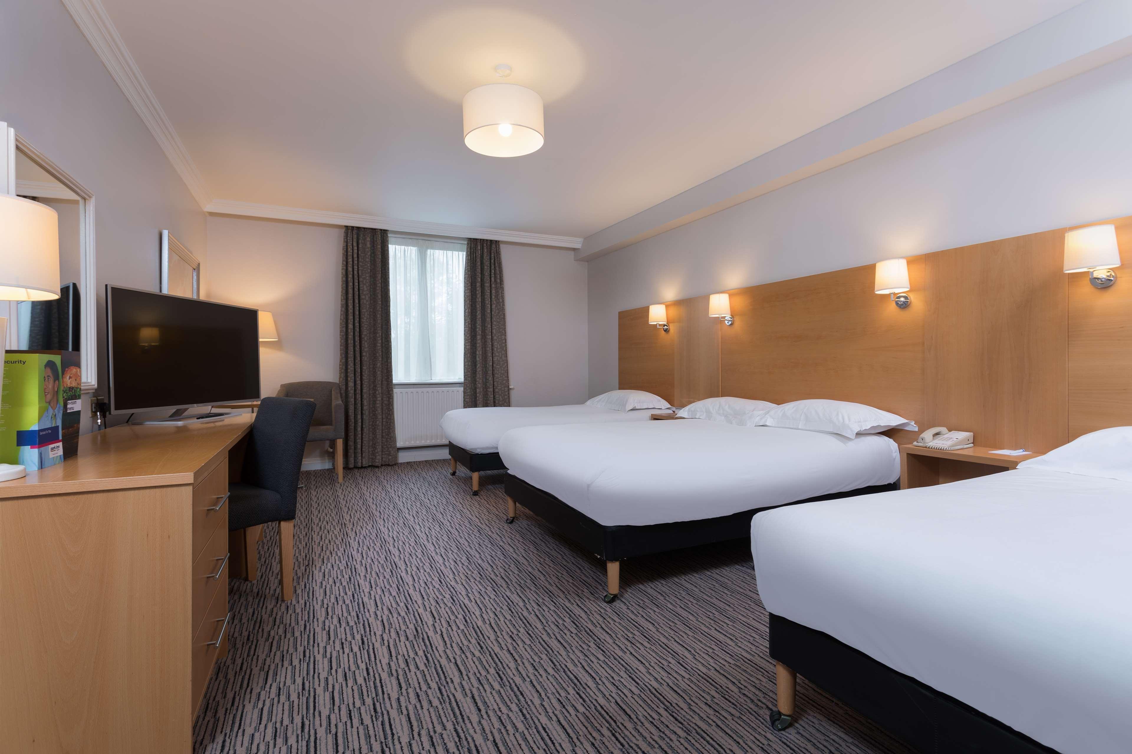 Park Inn By Radisson Shannon Airport المظهر الخارجي الصورة